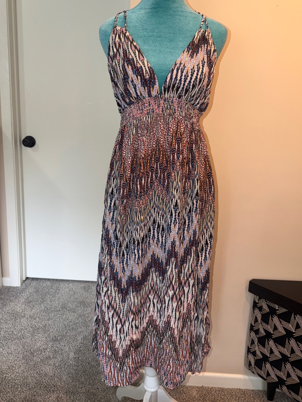 Cupshe Pink and Blue Smocked V-Neck Midi Dress